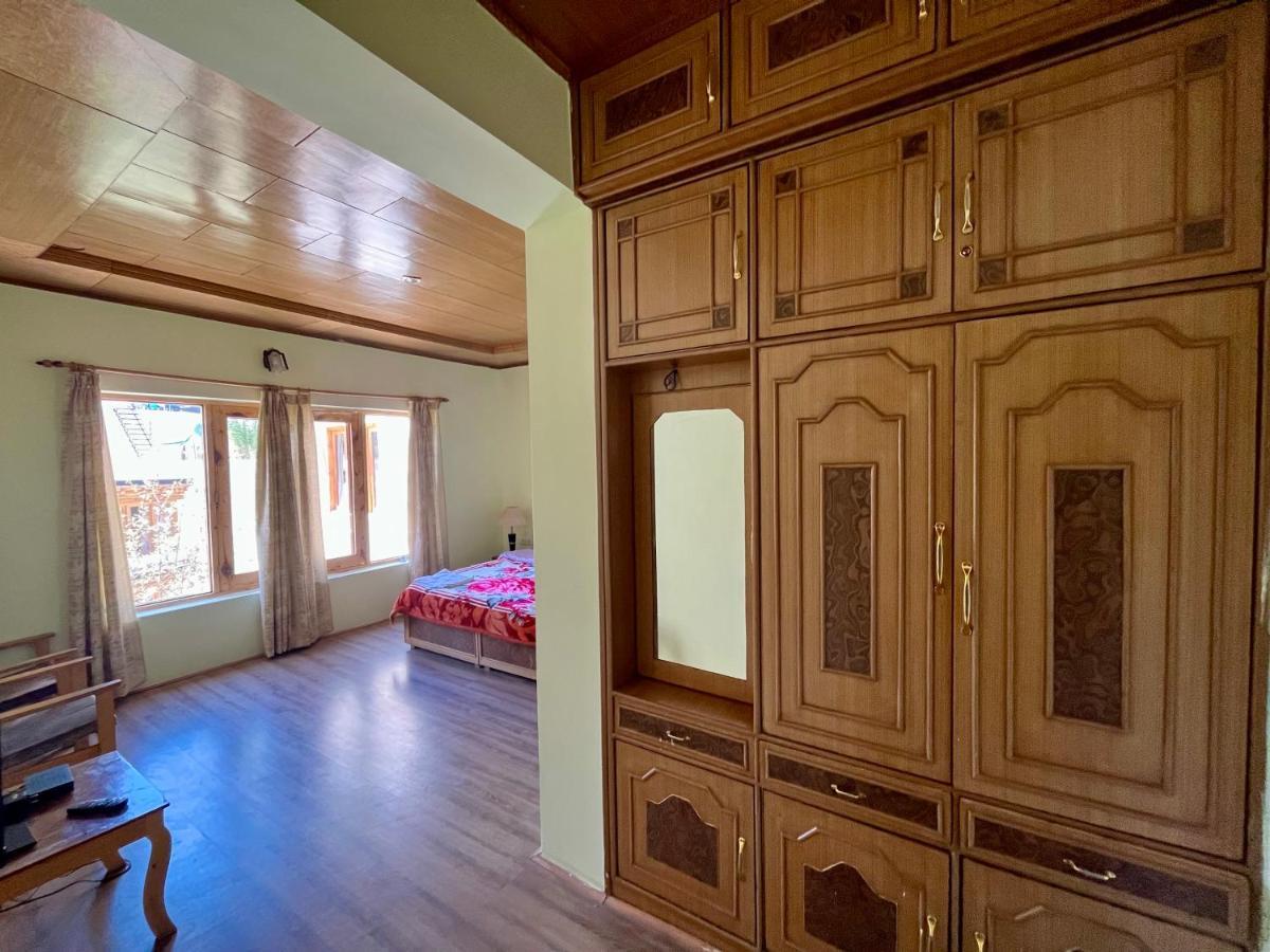 Niri-La Guest House Leh Ngoại thất bức ảnh